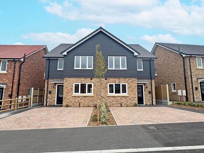 3 Bedroom Semi-Detached House For Sale In Kingsbury Avenue, Manston, Ramsgate, Kent, CT12