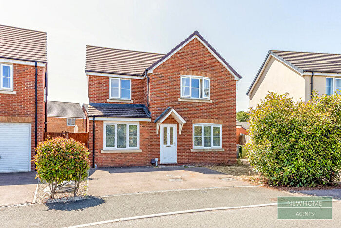 4 Bedroom Detached House For Sale In Clock Tower Road, Longford, Gloucester, GL2