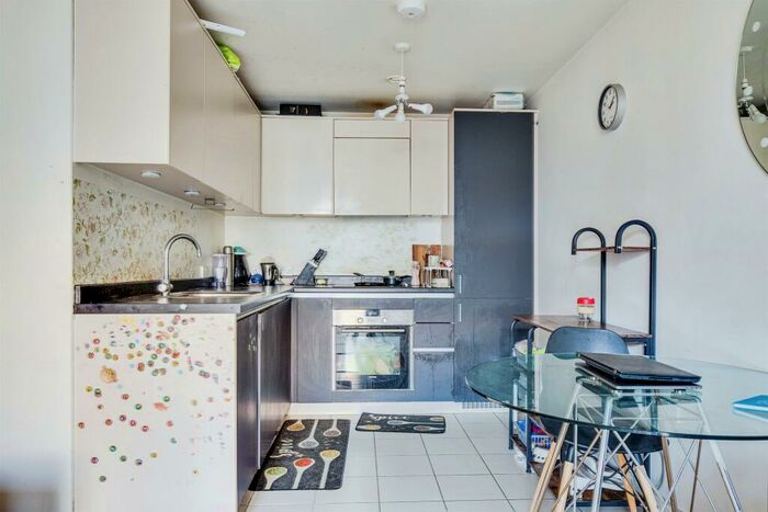2 Bedroom Flat For Sale In Empire Way, Wembley, HA9