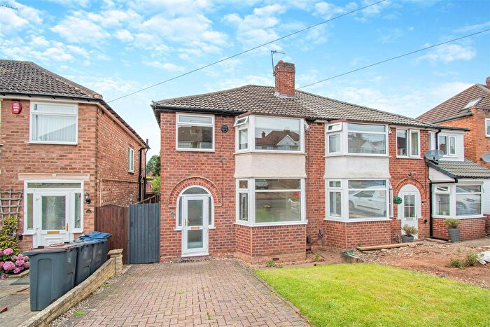 3 Bedroom Semi Detached House For Sale In Plants Brook Road, Sutton Coldfield, B76
