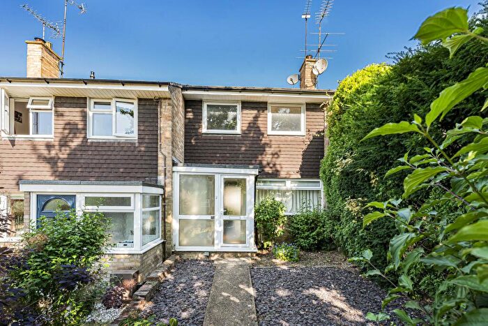 3 Bedroom Terraced House For Sale In Dukes Way, Berkhamsted, HP4