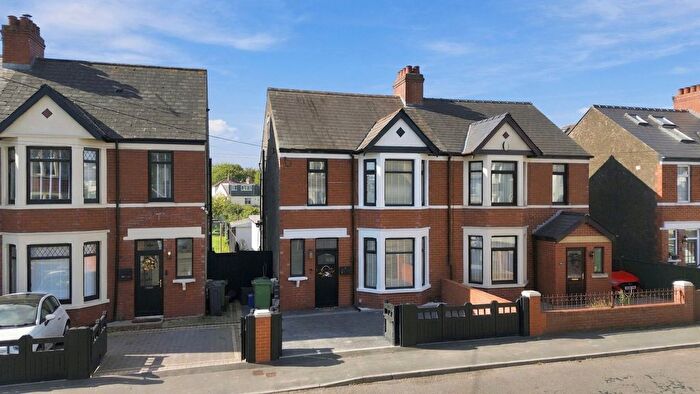 3 Bedroom Semi Detached House For Sale In Ty'r Y Sarn Road, Rumney, Cardiff, South Glamorgan, CF3