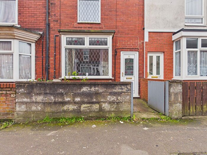 3 Bedroom Terraced House For Sale In Fox Street, Scunthorpe, DN15
