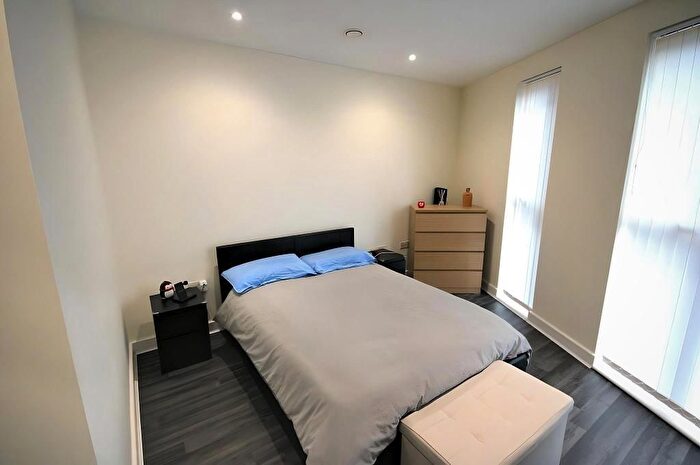 1 Bedroom Flat For Sale In Hatton Road, Wembley, HA0