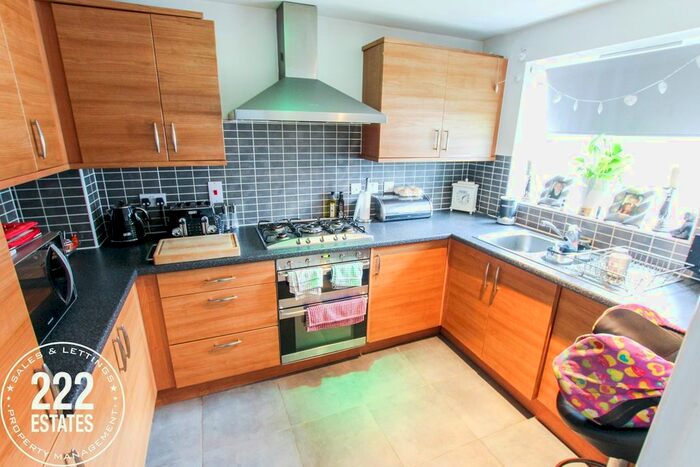 2 Bedroom Town House To Rent In The Scholes, St Helens, WA10