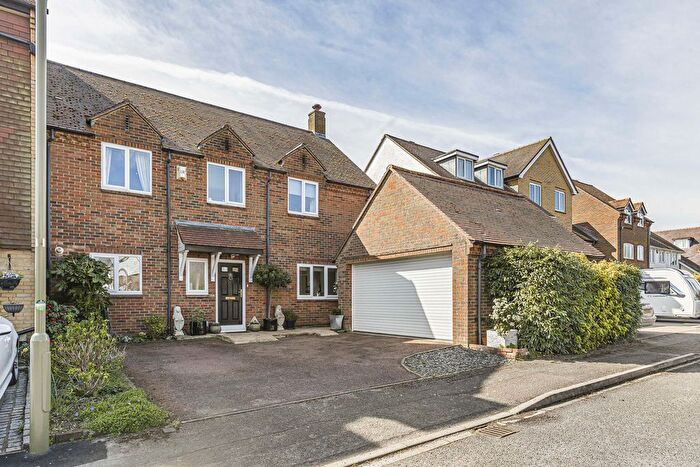 4 Bedroom Terraced House For Sale In North Quay, Abingdon Marina, OX14