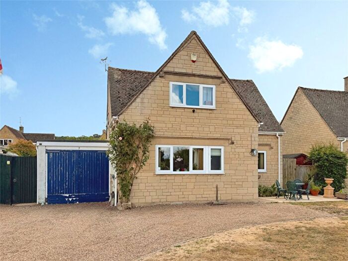 2 Bedroom Detached House For Sale In Ballards Close, Mickleton, Chipping Campden, Gloucestershire, GL55