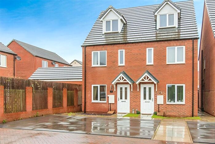3 Bedroom Semi-Detached House To Rent In Stayers Road, Doncaster, South Yorkshire, DN4