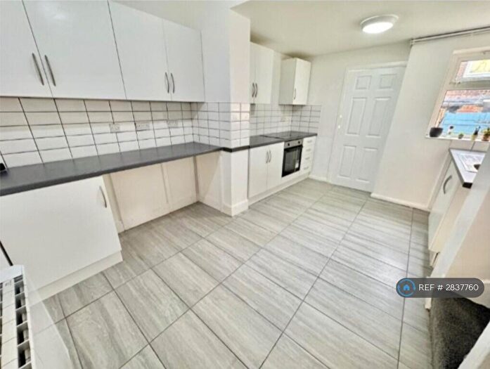 2 Bedroom Terraced House To Rent In Whittier St, Liverpool, L8