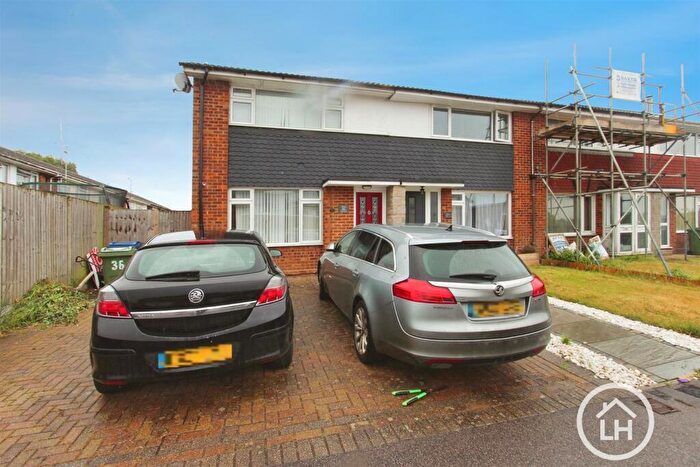 2 Bedroom End Of Terrace House To Rent In Lansdown Road, Sittingbourne, ME10
