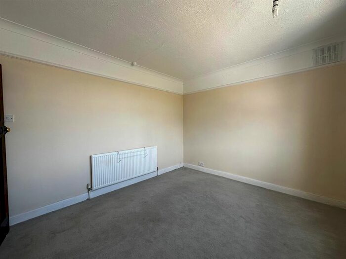 3 Bedroom Property To Rent In Robingoodfellows Lane, March, PE15