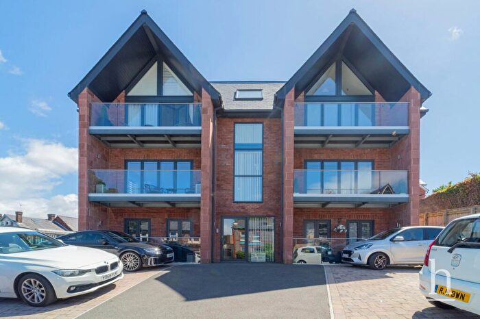 3 Bedroom Flat For Sale In Rocky Lane, Sandstone House, CH60