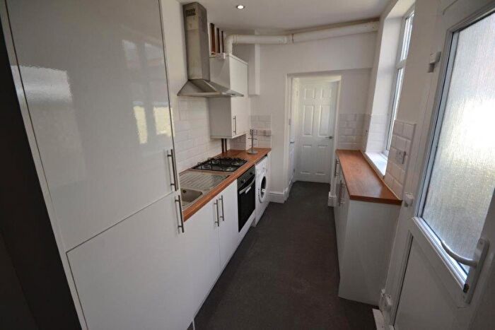 3 Bedroom Terraced House To Rent In Grasmere Street, Leicester, LE2