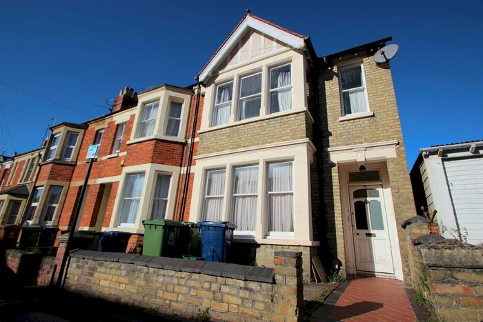 5 Bedroom Property To Rent In Southfield Road, Oxford, OX4