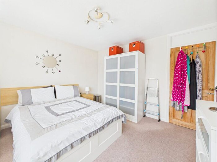 2 Bedroom Apartment To Rent In Osborne Road, Windsor, Berkshire, SL4