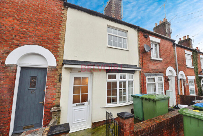 2 Bedroom Terraced House To Rent In Rockstone Lane, Southampton, SO14