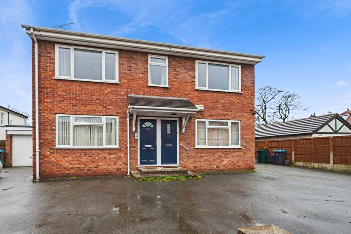 2 Bedroom Flat To Rent In Liverpool Road, Chester, CH2