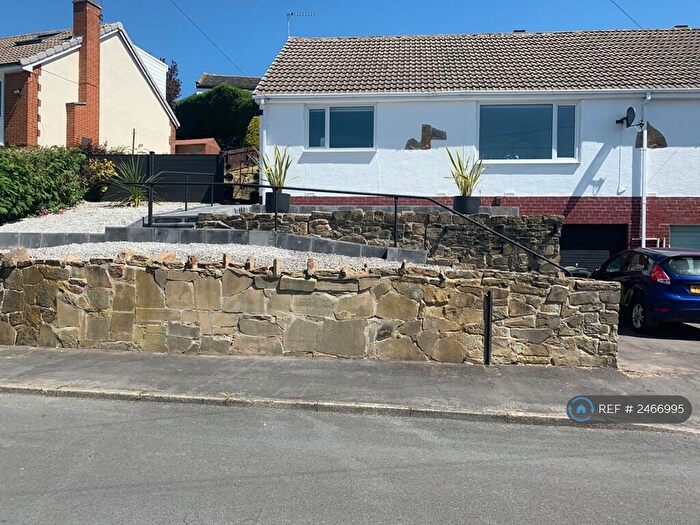 2 Bedroom Bungalow To Rent In Lower Hall Road, Huddersfield, HD5