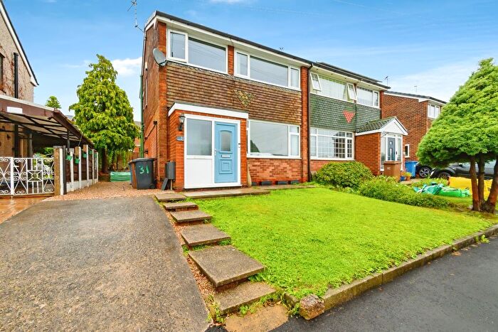 3 Bedroom Semi-Detached House For Sale In Ashford Avenue, Manchester, Lancashire, M28