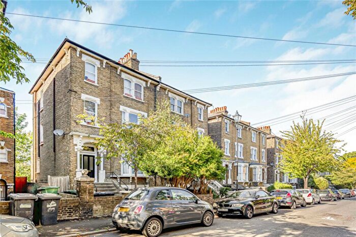 1 Bedroom Apartment For Sale In Tressillian Road, Brockley, SE4