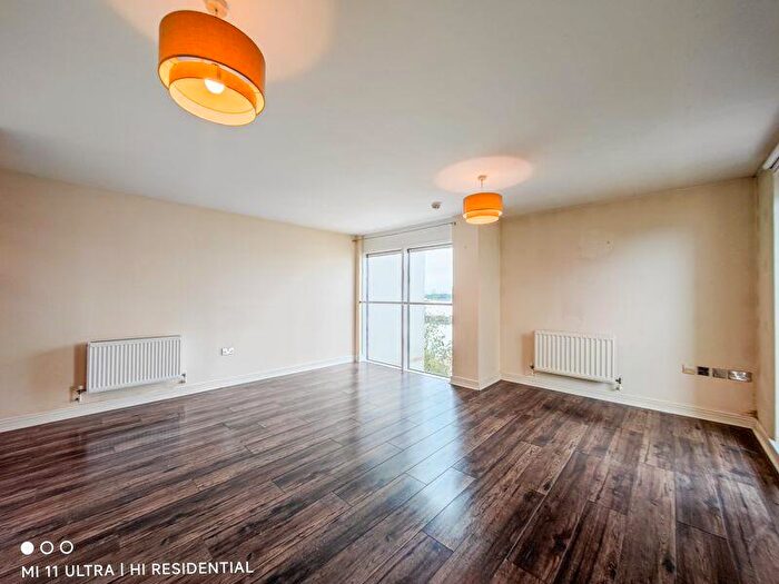2 Bedroom Apartment To Rent In Granary Mansions, Erebus Drive, West Thamesmead, SE28