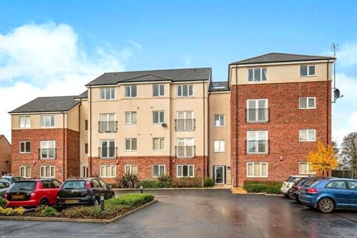 2 Bedroom Garage / Parking To Rent In Maple Court, Leeds, LS14