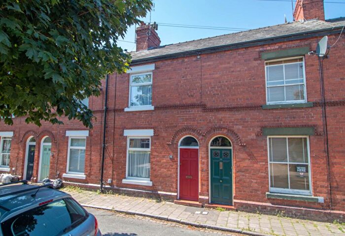 3 Bedroom Terraced House For Sale In Devonshire Place, Handbridge, Chester, CH4