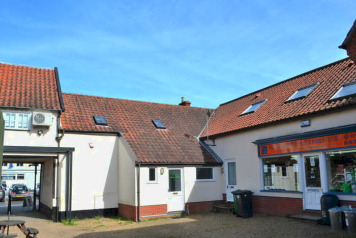 2 Bedroom Apartment To Rent In Magpie Court, Harleston, IP20