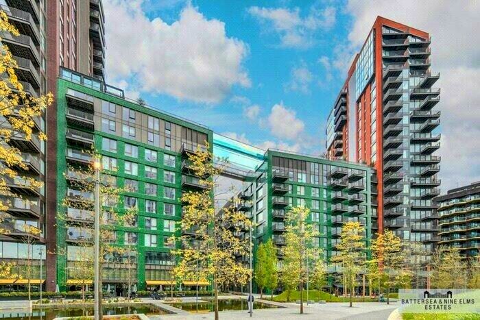 1 Bedroom Apartment To Rent In Viaduct Gardens, London, SW11