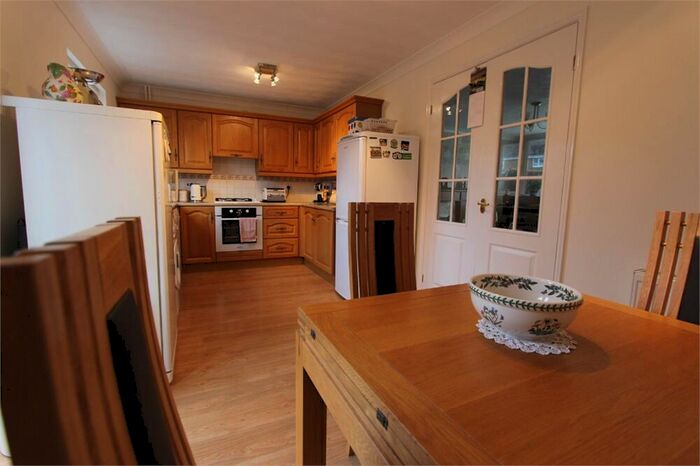 3 Bedroom Detached House To Rent In Brodsworth Way, Rossington, Doncaster, DN11