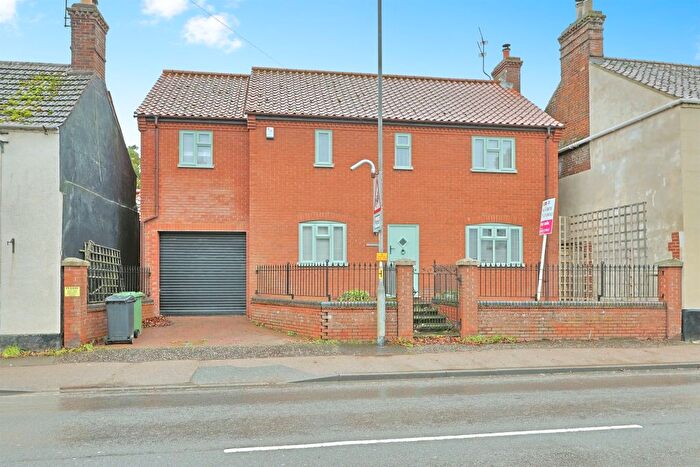 4 Bedroom Detached House For Sale In London Street, Swaffham, PE37