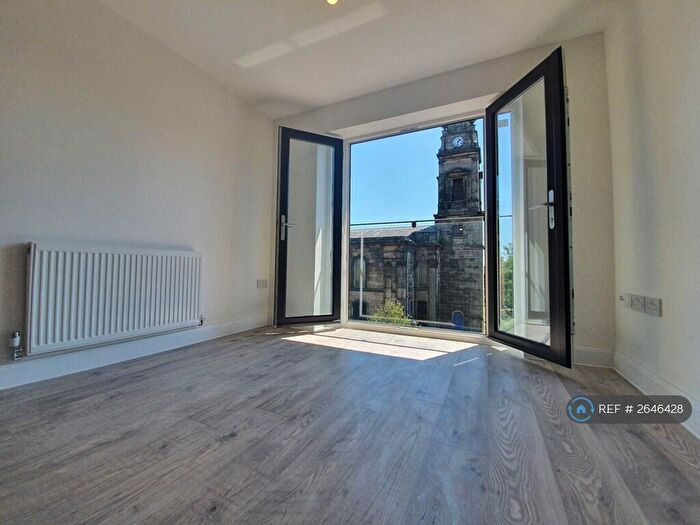 1 Bedroom Flat To Rent In St Thomas's Place, Stockport, SK1