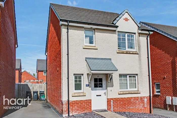 3 Bedroom Detached House To Rent In Blue Lake Close, Ebbw Vale, NP23