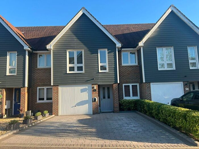 4 Bedroom Property For Sale In Knox Road, Haywards Heath, RH17