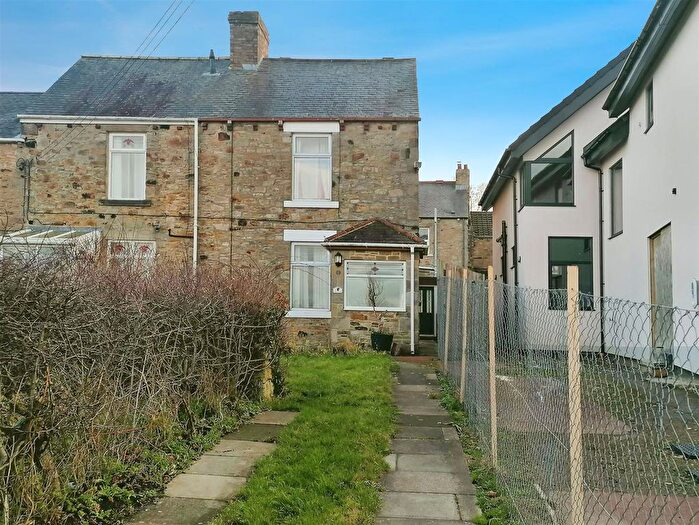 2 Bedroom Semi-detached House For Sale In Dipton, Stanley, DH9