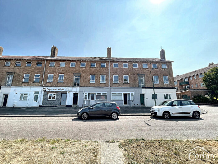 3 Bedroom Apartment To Rent In Gillam Road, Bournemouth, BH10