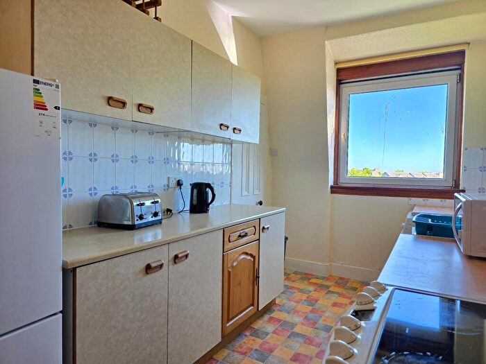 2 Bedroom Flat To Rent In King Street, City Centre, Aberdeen, AB24