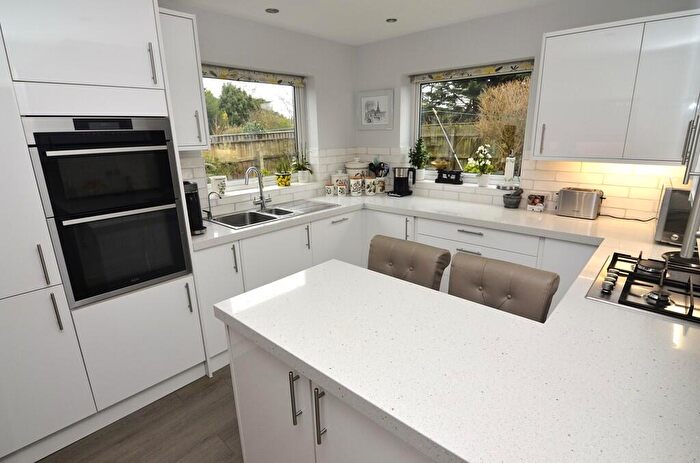 4 Bedroom Detached House For Sale In Walnut Close, Felixstowe, IP11