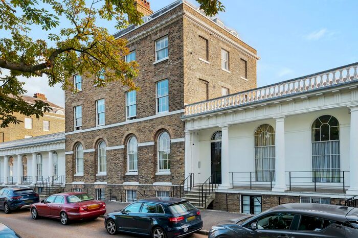 1 Bedroom Flat To Rent In The Paragon, Blackheath, London, SE3