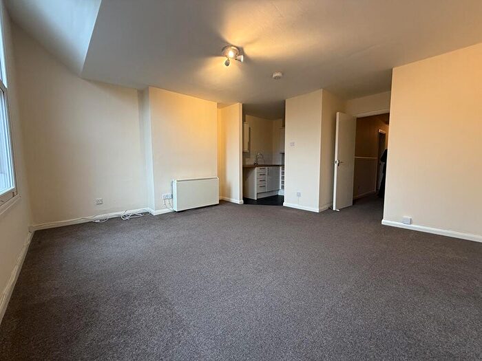 Flat To Rent In Richard Watts Court, Holborn Lane, Chatham, Kent, ME4