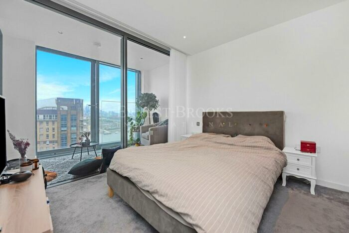 1 Bedroom Apartment To Rent In Landmark Pinnacle, Canary Wharf, E14