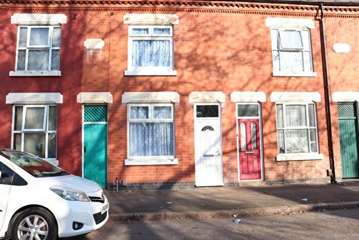 3 Bedroom Terraced House To Rent In Quorn Road, Leicester, LE5