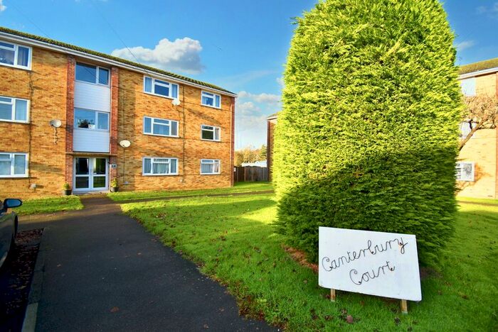 2 Bedroom Property To Rent In Wallis Road, Ashford, TN24