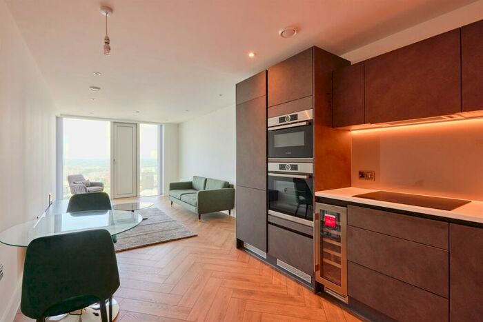 1 Bedroom Apartment To Rent In Elizabeth Tower, M15