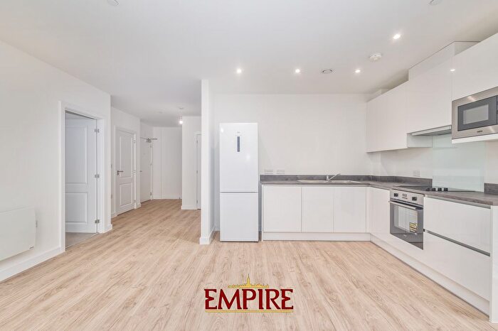 2 Bedroom Flat To Rent In Griffiths Close, Belgrave Village, Birmingham, B12