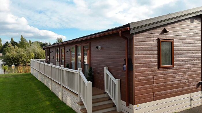 2 Bedroom Lodge For Sale In Melbourne Road Allerthorpe, East Riding Of Yorkshire, YO42