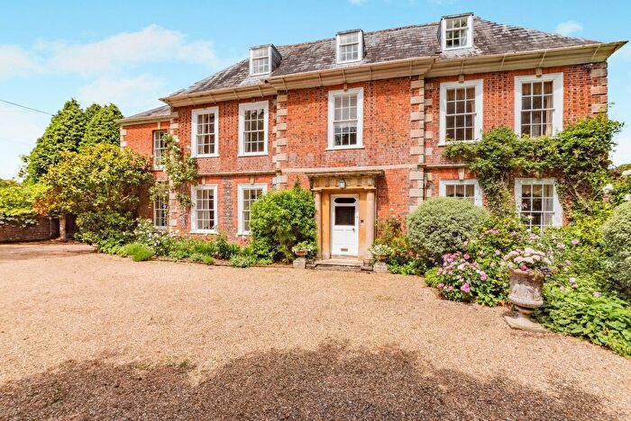 5 Bedroom Detached House For Sale In Court Hill, Potterne, Devizes, Wiltshire, SN10