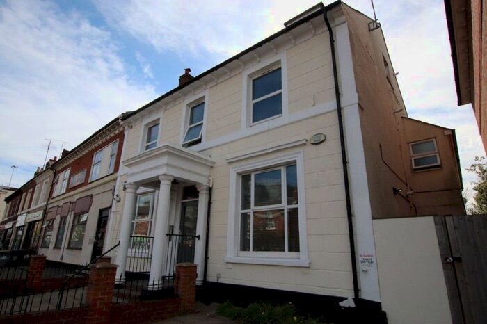 1 Bedroom Flat To Rent In Oxford Road, Reading, RG1