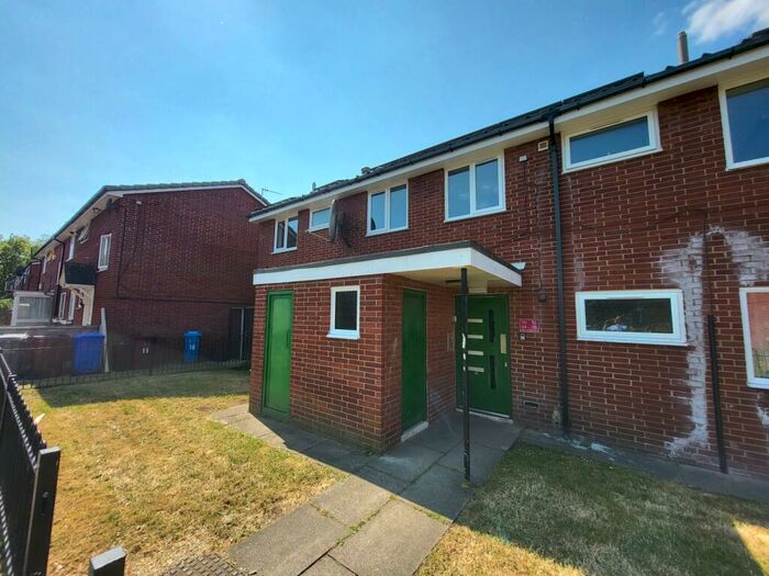 1 Bedroom Flat To Rent In Castleford Walk, Chorlton, Manchester, M21