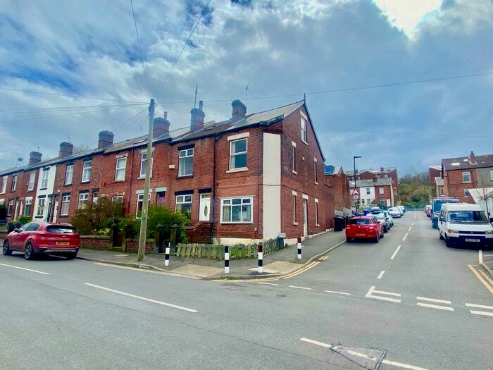 3 Bedroom Terraced House To Rent In Rushdale Road, Meersbrook, Sheffield, S8